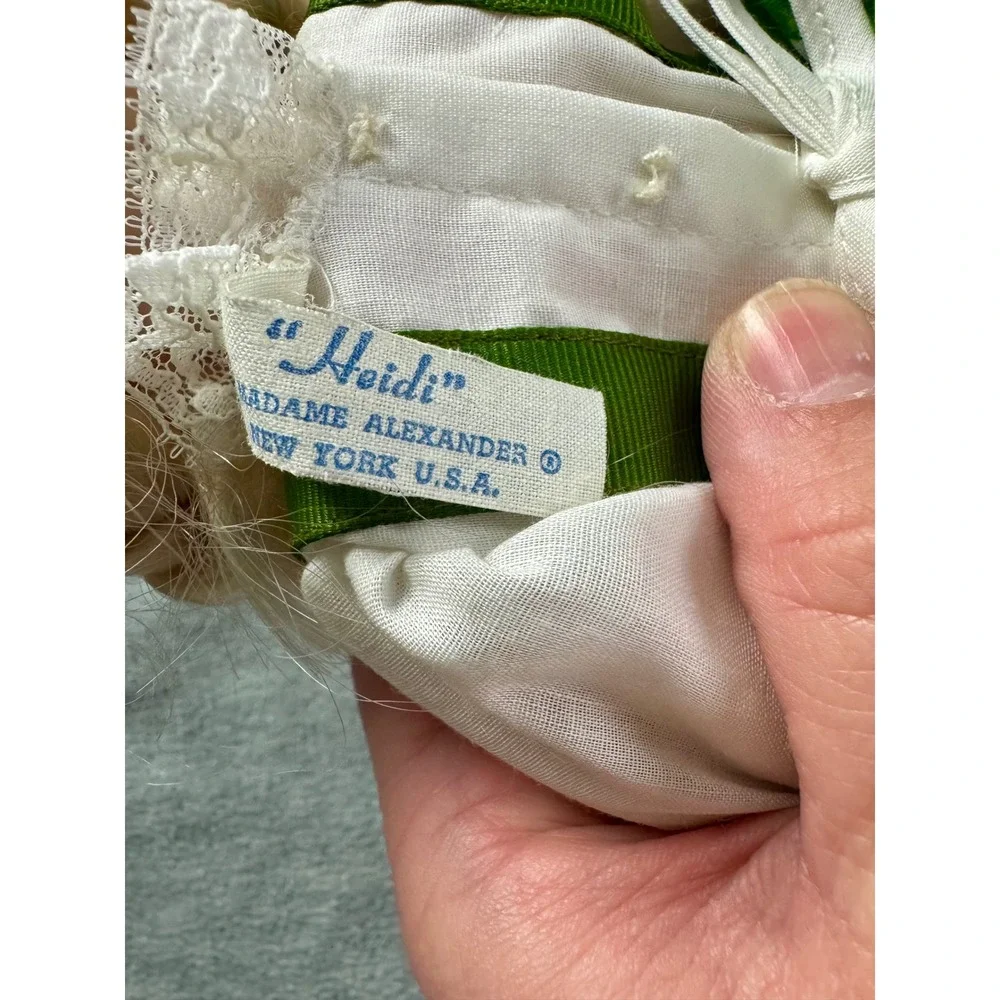 Madame Alexander Heidi Doll Vintage Blonde Braids Floral Dirndl Eyelet Apron 12